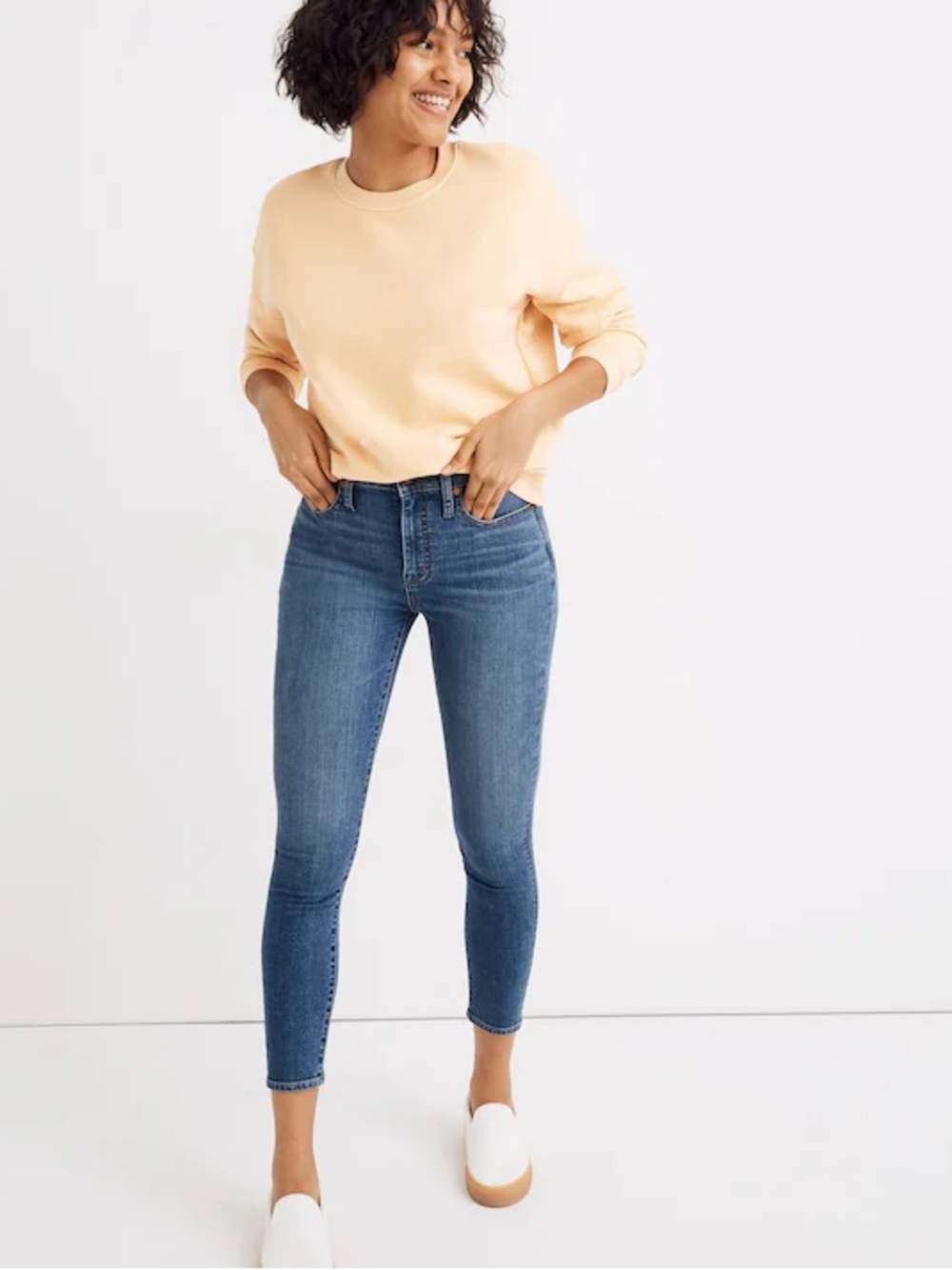 Madewell Women's Straight-Leg Jeans in Mid Blue Denim